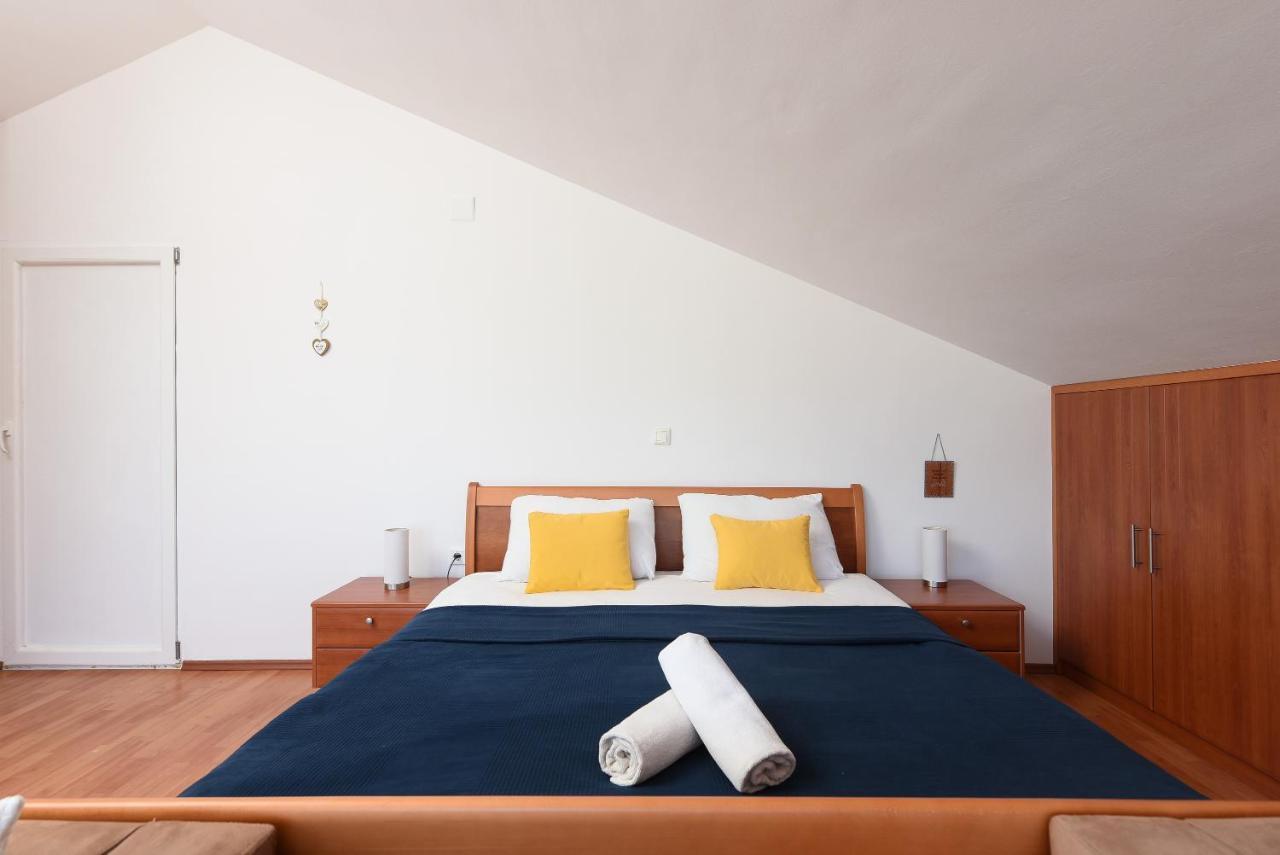 Sunset Beach Suites Kožino Buitenkant foto